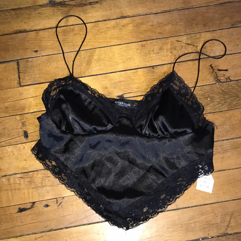 Nasty Gal Black Satin Lace Trim‎ Camisole Top US2